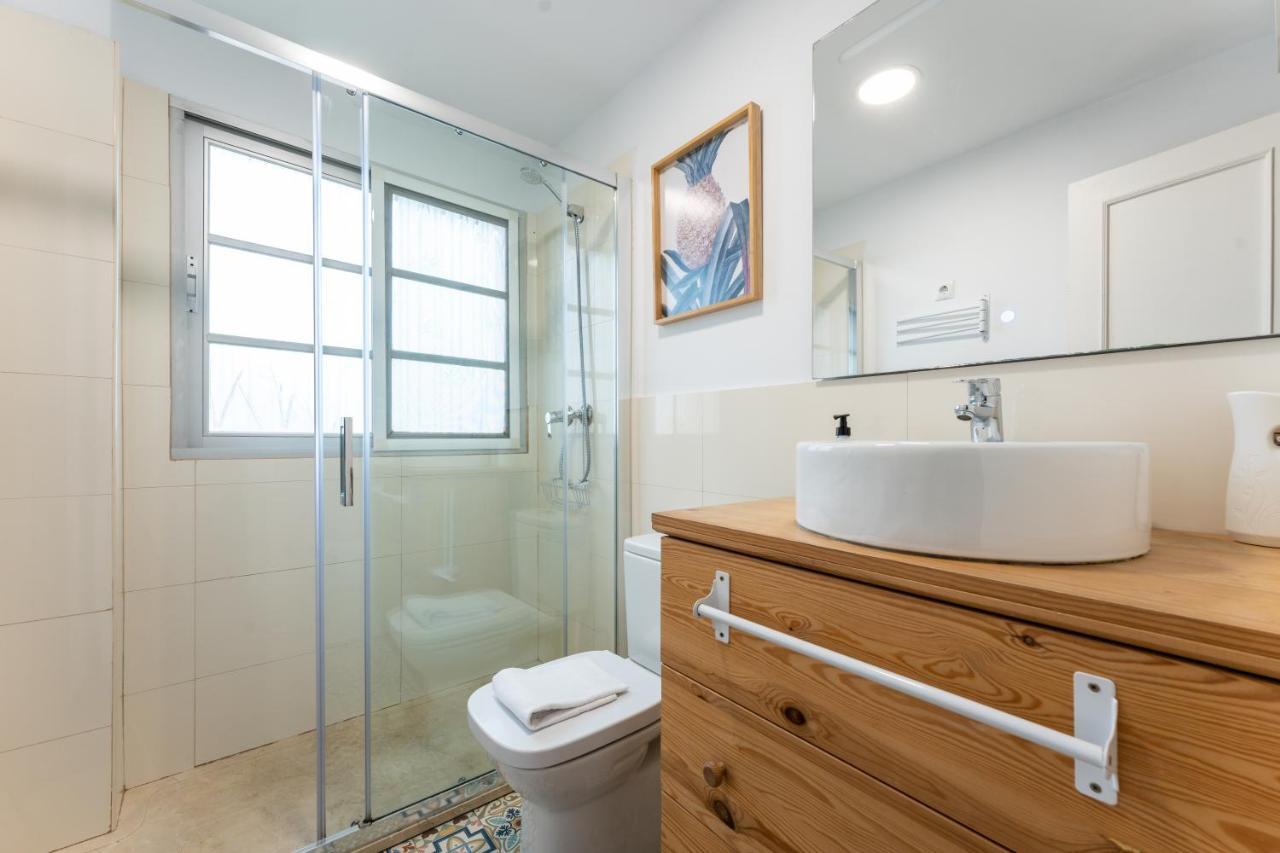 Claveles Apartment By Bossh! Apartments Малага Екстериор снимка